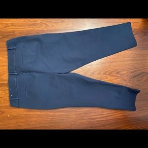 Ann Taylor LOFT Cropped Pant